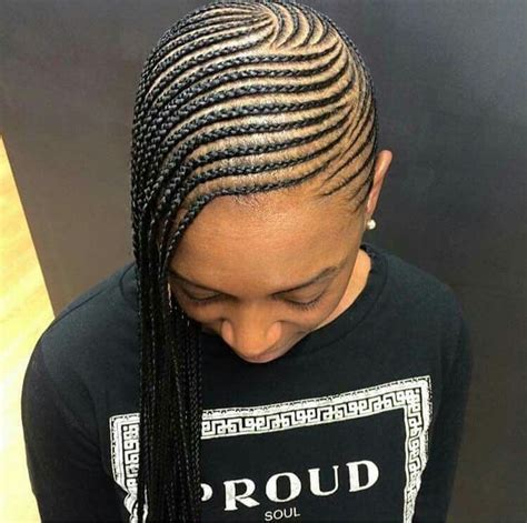 Its a super cool look thats ideal for festival season. . Lemonade braids with no edges